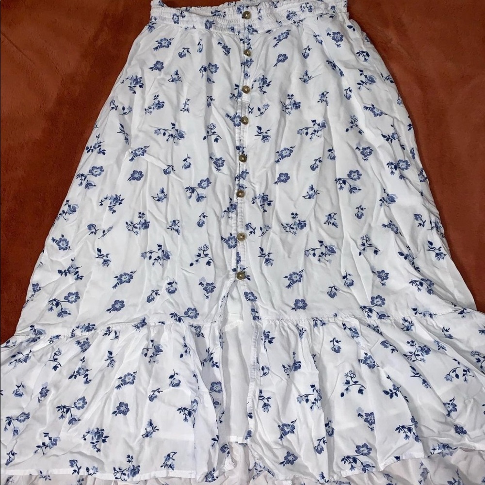 Hollister maxi skirt